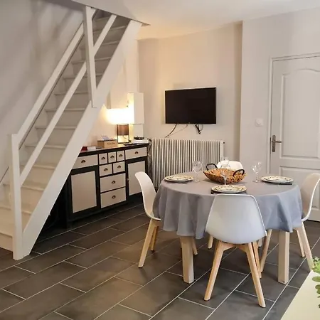 Nyaraló La Serra, Maison Deux Pas De La Cite Gastronomique Dijon