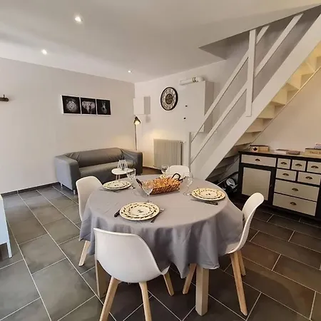 Nyaraló La Serra, Maison Deux Pas De La Cite Gastronomique Dijon